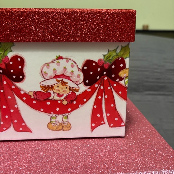 NEW 2025 Set Strawberry shortcake Gift / Storage Boxes - Picture 7 of 9